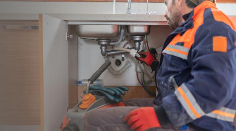 Professional slab leak plumber services in Hurlburt Field, FL